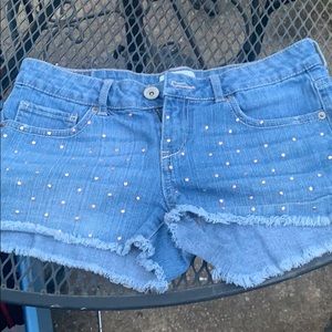 ❤️❤️❤️Aeropostale Shorts with copper stud 5/6